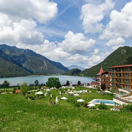 Romantik Resort & Spa Der Laterndl Hof Хальдензе Экстерьер фото