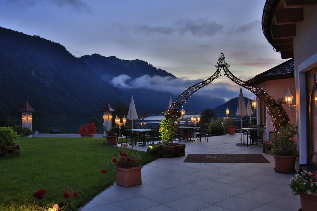 Romantik Resort & Spa Der Laterndl Hof Хальдензе Экстерьер фото
