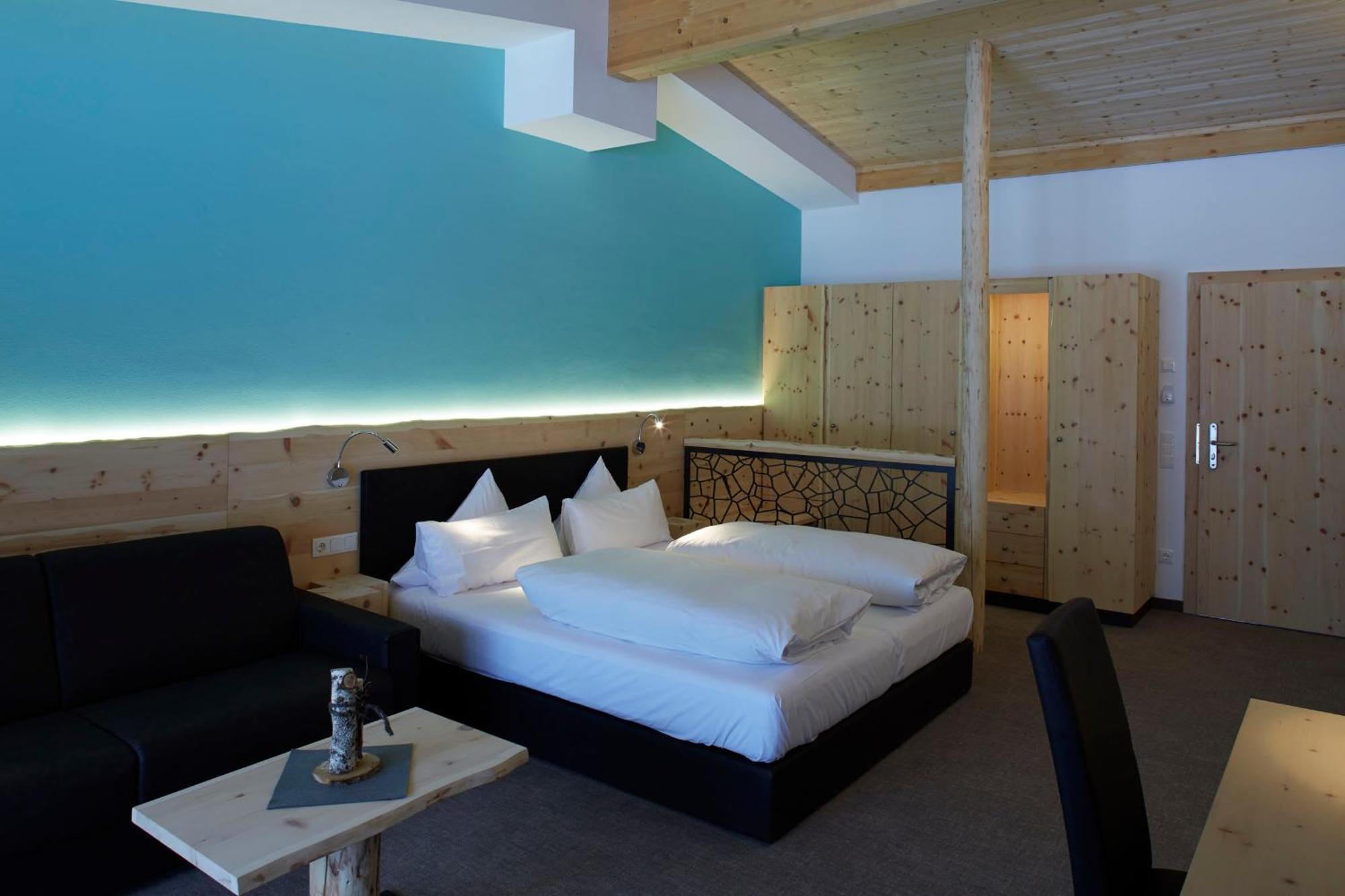 Romantik Resort & Spa Der Laterndl Hof Хальдензе Экстерьер фото